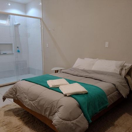 Casa Inteira, Grande Suite, Dois Chuveiros, Sala ,Cozinha E Garagem Privativa Total Conforto, Melhor Que Hotel! Ботукату Екстер'єр фото