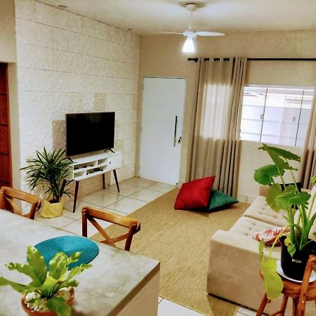 Casa Inteira, Grande Suite, Dois Chuveiros, Sala ,Cozinha E Garagem Privativa Total Conforto, Melhor Que Hotel! Ботукату Екстер'єр фото